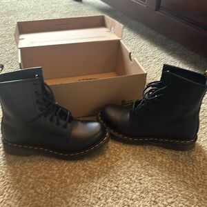 Women’s Doc Martens